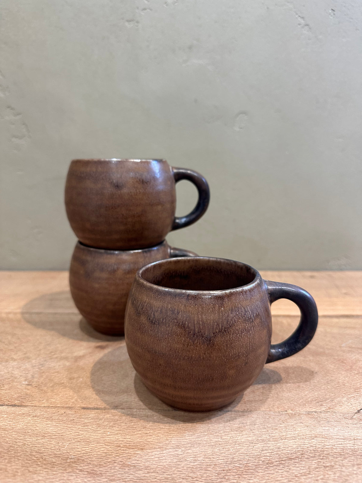 Brown Handle Mugs