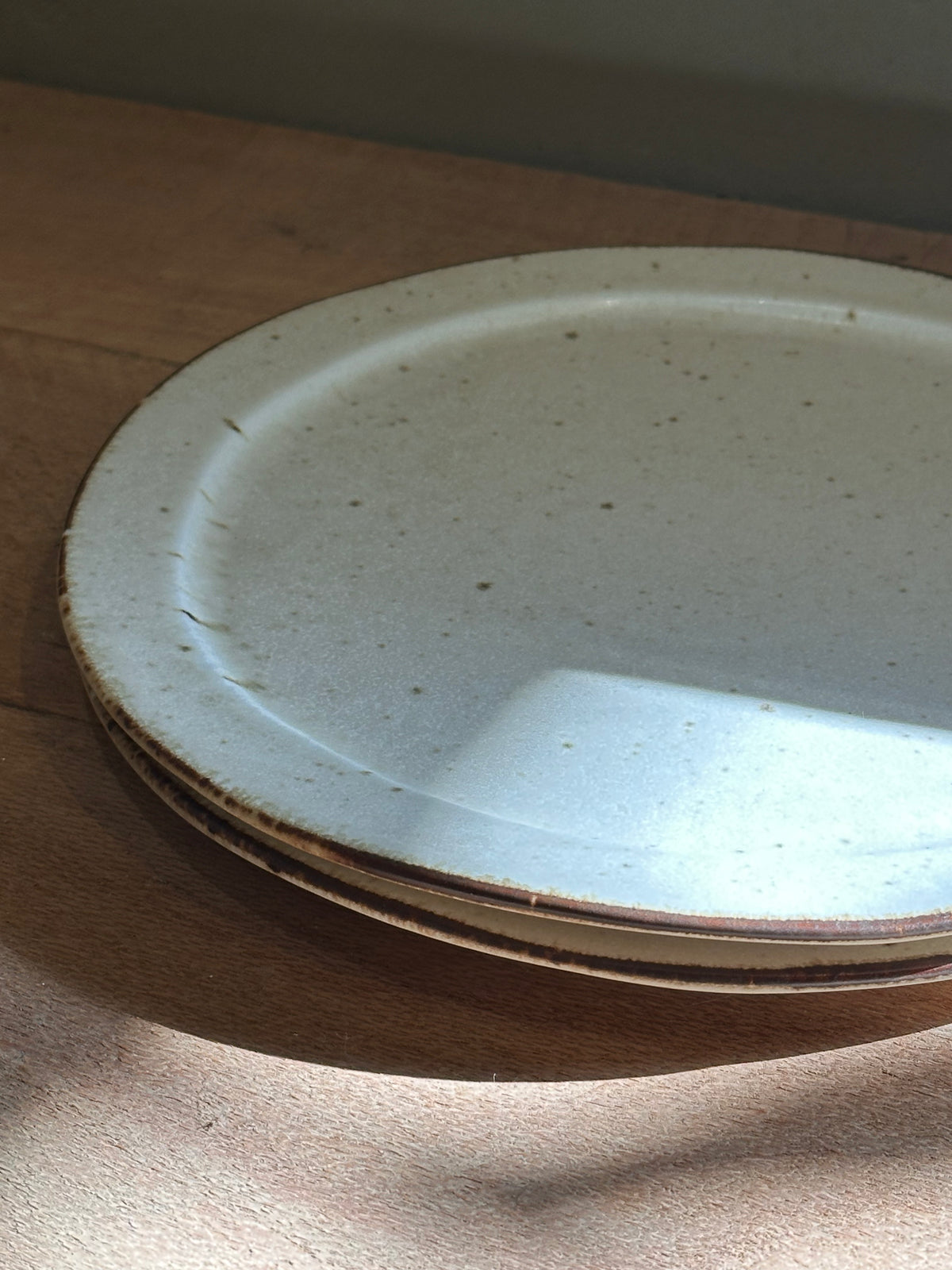 Wabi Sabi Cream Speck Plate