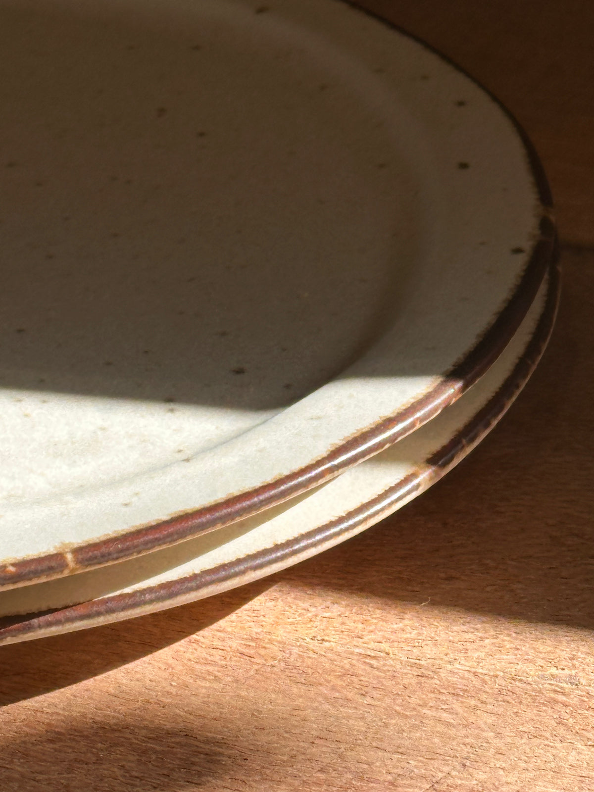 Wabi Sabi Cream Speck Plate