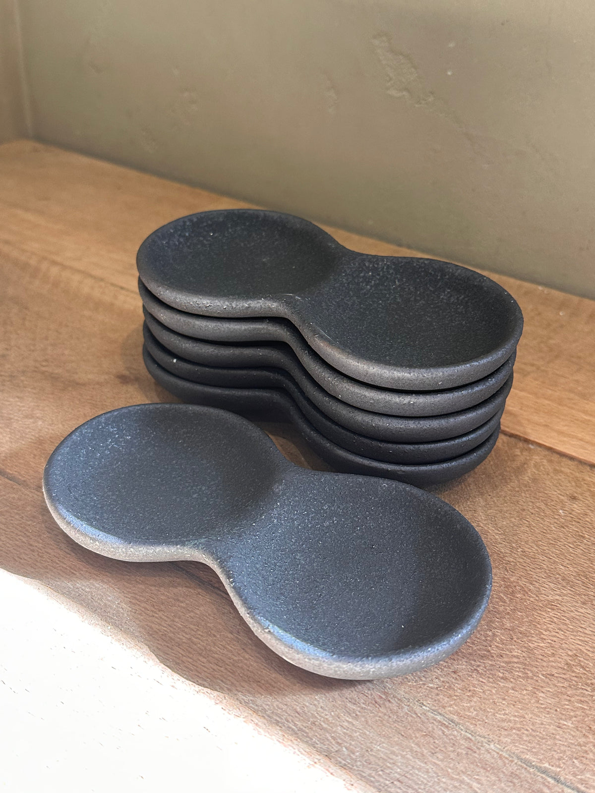 Igneous Double Sauce Bowl