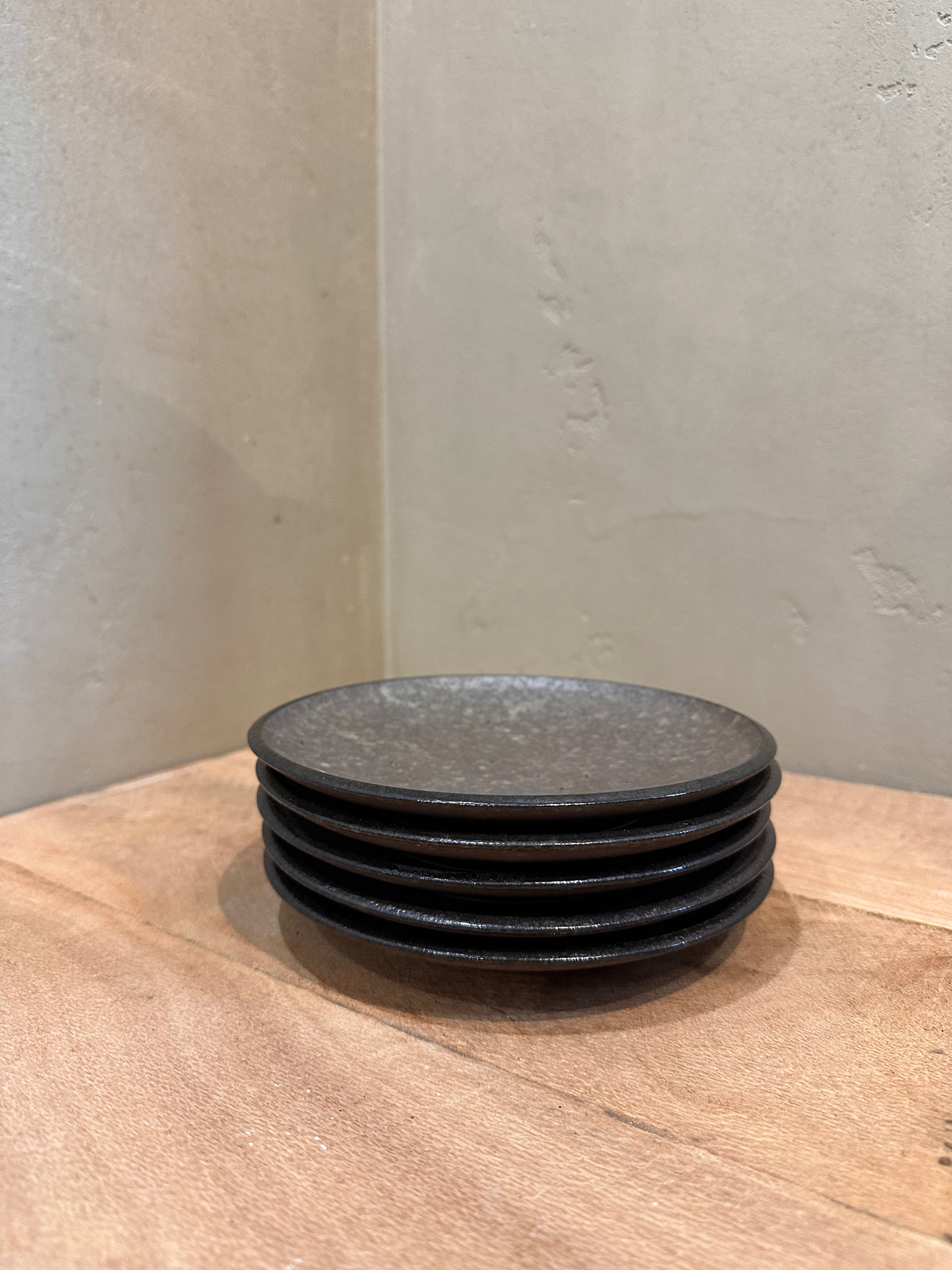 Earth Glaze Tiny Plates