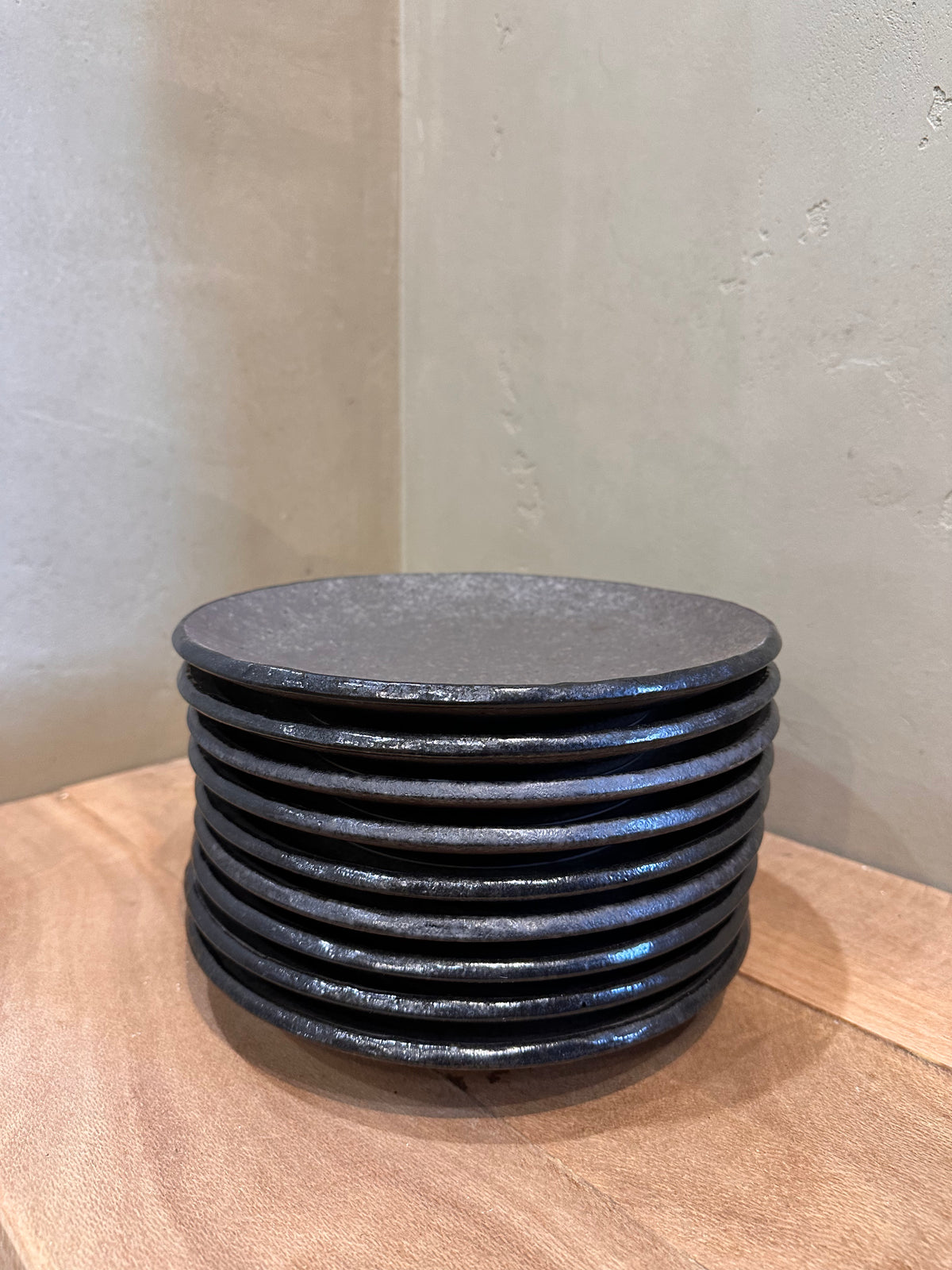 Earth Glaze Thick Rimmed Plates