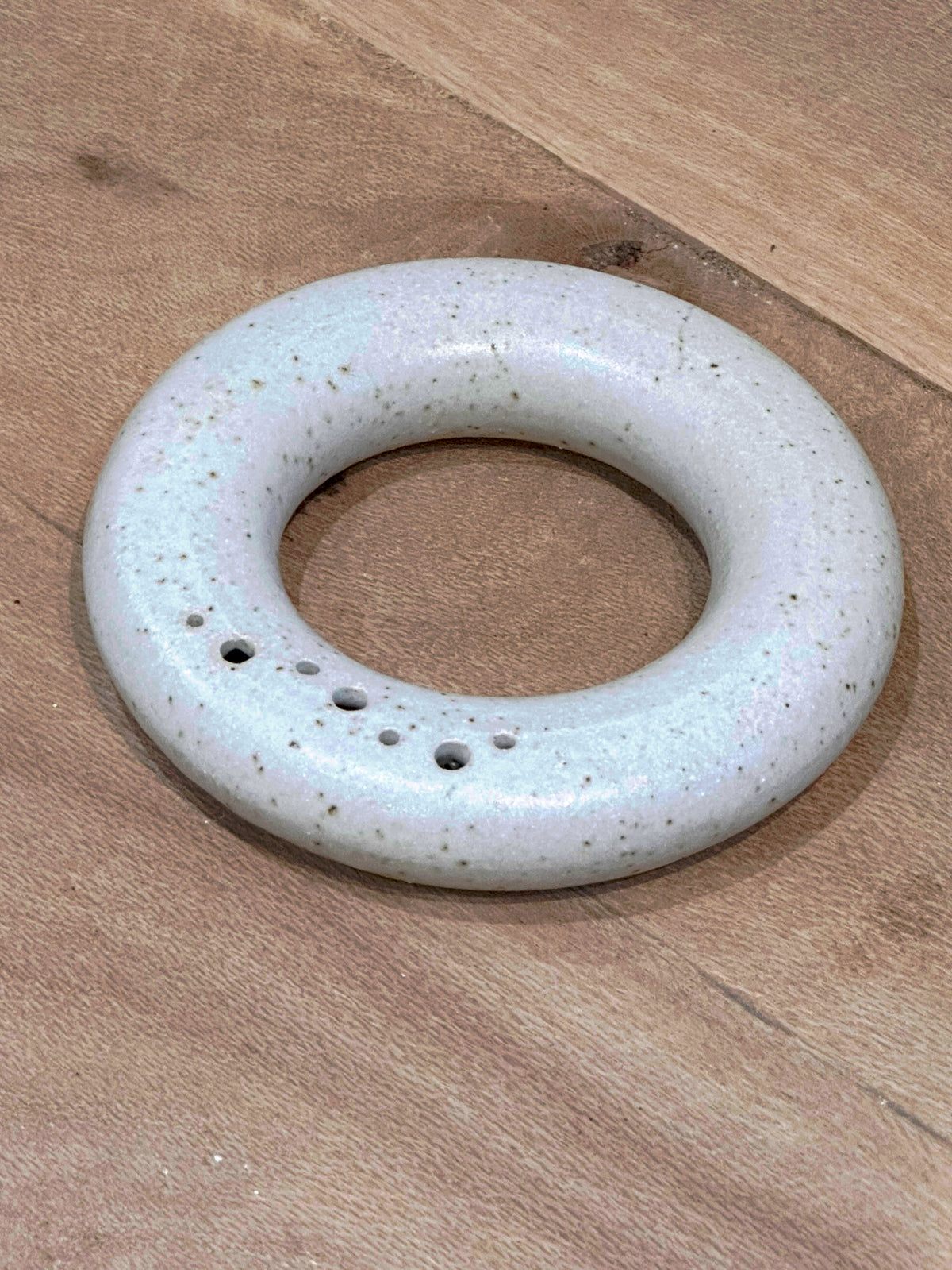 Halo Stem Hole Vase - Cream
