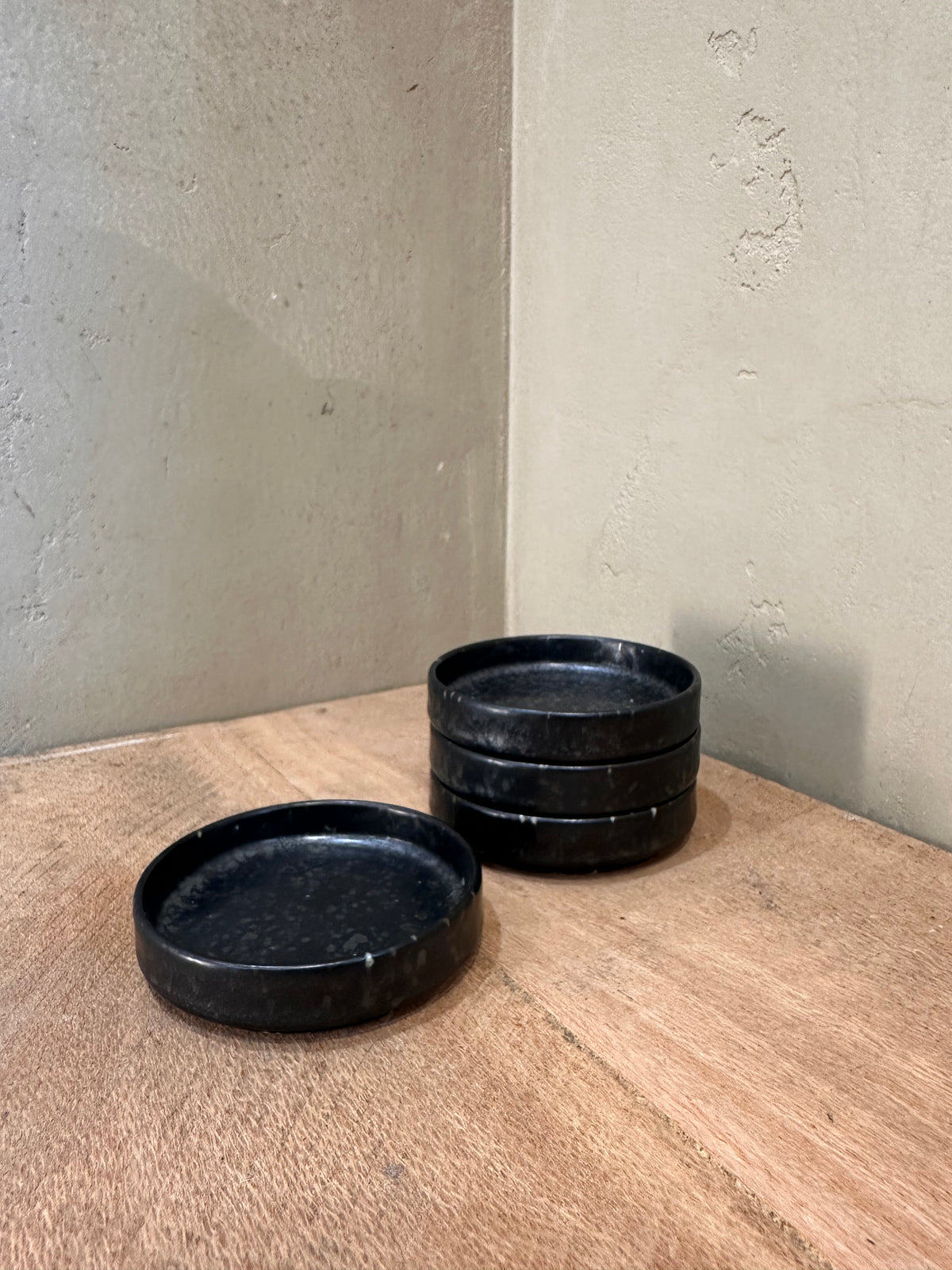 Ceramic Ramekins - Noir *PRICE CHECK*