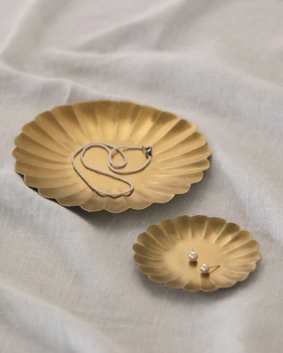 Brass Petal Tray Medium