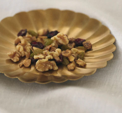 Brass Petal Tray Medium