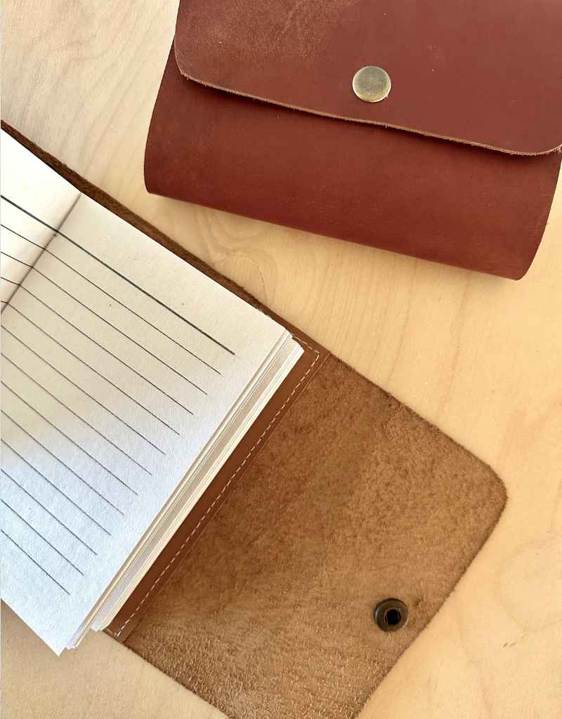 Uscha A6 Refillable Journal in Brown
