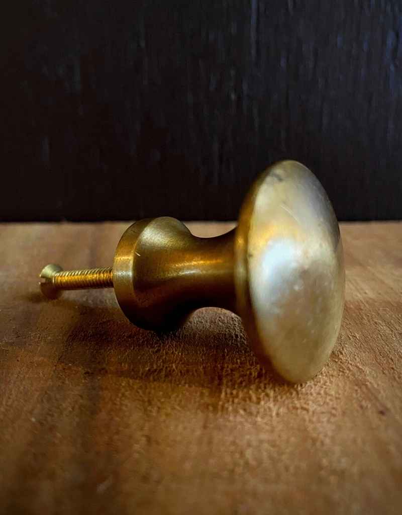 Brass round knob 03